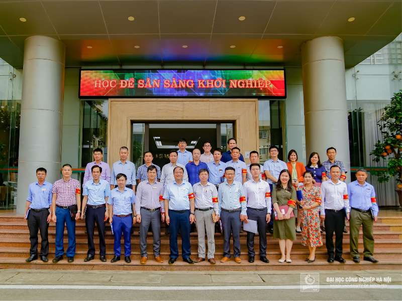 Tuần 5S lần thứ 20 với chủ đề: "5S - Tháng hành động về an toàn, vệ sinh lao động"