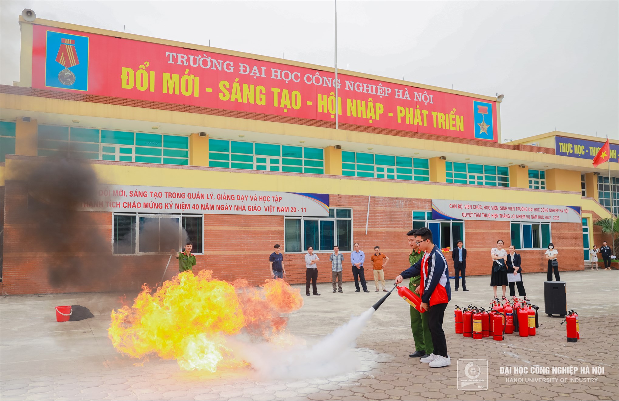 Sinh viên Đại học Công nghiệp Hà Nội với công tác phòng cháy chữa cháy và cứu nạn cứu hộ