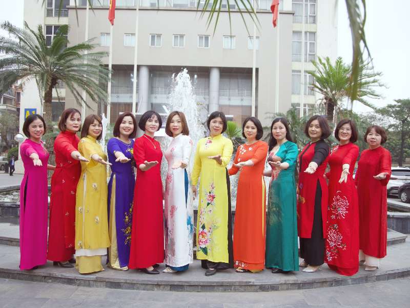 Nữ công phòng Quản trị chào mừng ngày Quốc tế phụ nữ 08/03/2024.